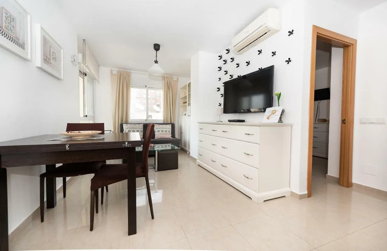 Wonderful Malagueta Pompidou Apartment Malaga