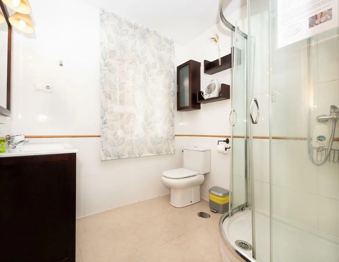 Wonderful Malagueta Pompidou Apartment Malaga