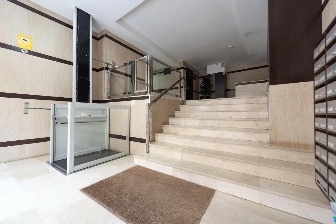 Wonderful Malagueta Pompidou Apartment Malaga